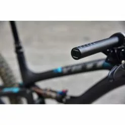 Kit De Réparation Tubeless Intégré GRANITE DESIGN CNC + 4 Mèches -Sacs à Dos et Bananes Soldes 600x600 167149 15568771953737 1