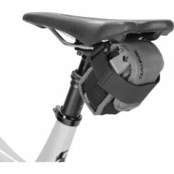 Trousse à Outils DAKINE GRIPPER Noir -Sacs à Dos et Bananes Soldes 600x600 237091 16227045373446