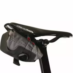 Sacoche De Selle SILCA ASYMMETRICO SEAT ROLL -Sacs à Dos et Bananes Soldes 600x600 307465 16609121610318 1