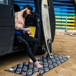 Tapis De Sol MUC-OFF BIKE MAT 13 Tapis De Sol MUC-OFF BIKE MAT -Sacs à Dos et Bananes Soldes 600x600 95043 tapis de sol muc off bike mat add2 1