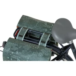 Paire De Sacoches De Porte-Bagages BASIL BOHEME (35L) 24 Paire De Sacoches De Porte-Bagages BASIL BOHEME (35L) -Sacs à Dos et Bananes Soldes basil boheme doppelte fahrradtasche 35 liter gruen 1 5B600x6005D 1