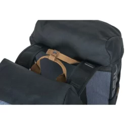 Paire De Sacoches De Portes-Bagages BASIL MILES (34L) Bleu 2022 -Sacs à Dos et Bananes Soldes basil miles doppelte fahrradtasche 34 liter schwar2085B600x6005D 1